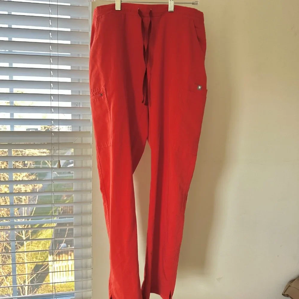 Figs Women's Scrub Set Catarina and Yola in Clay M - Picture 7 of 8